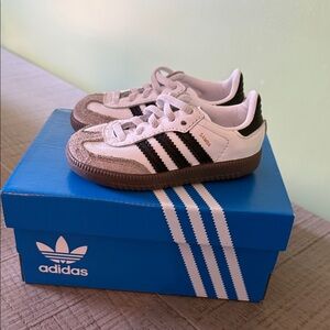 Adidas Kids Sneakers - White, Black, and Gray